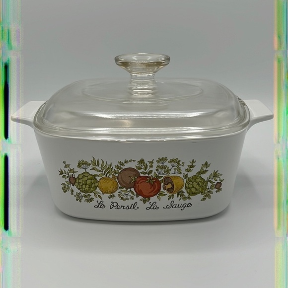 CORNINGWARE 1 1/2 QUART COOKING DISH WITH CLEAR GLASS PYREX LID - Picture 2 of 13